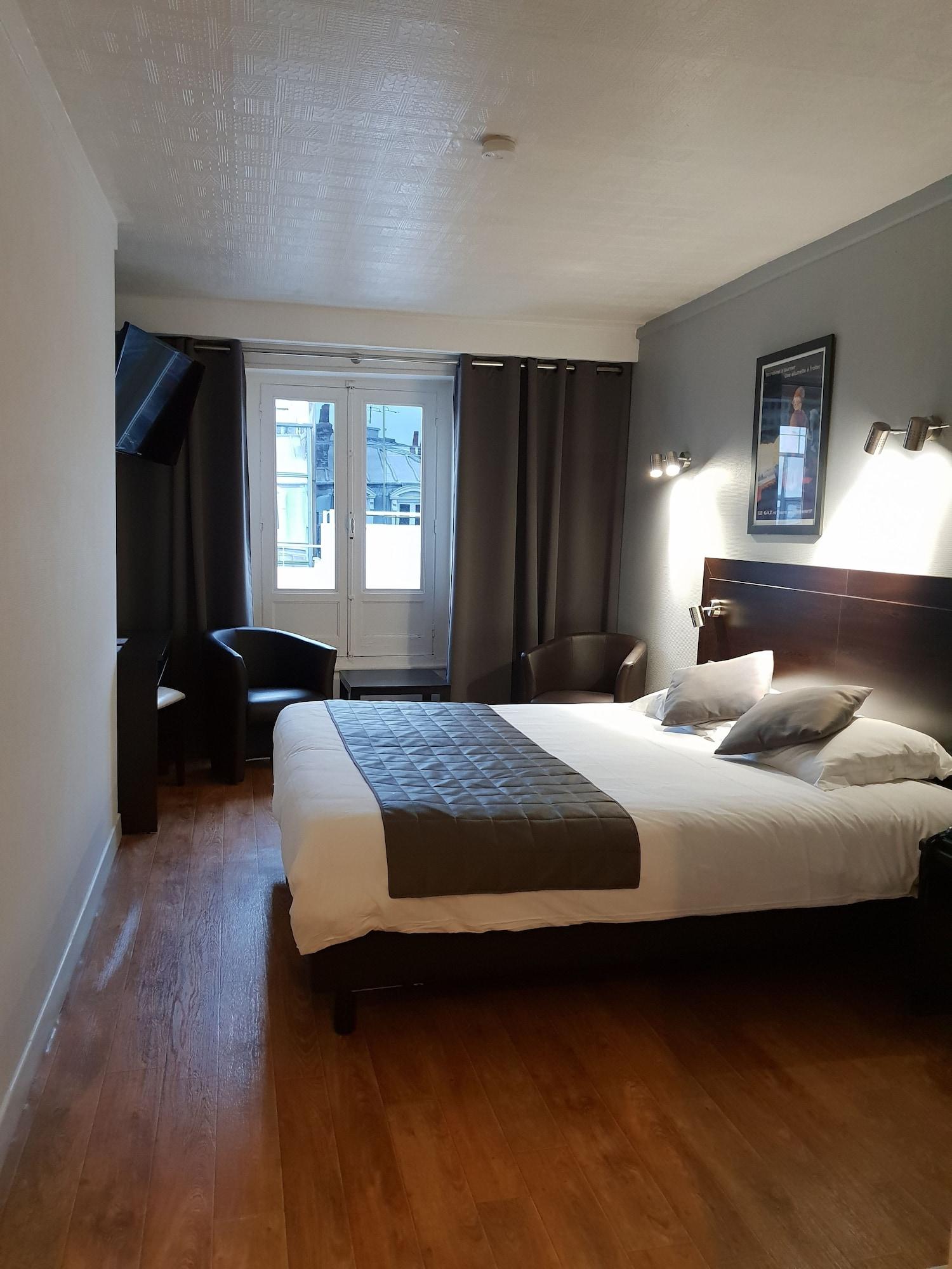 Le Napoleon Hotel Lille Exterior photo